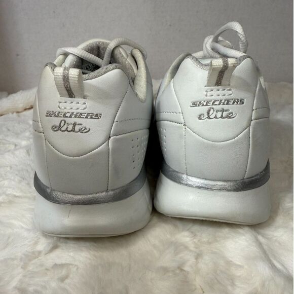 Skechers White Leather Upper Elite with Memory Foam Size 8.5 wide fit - Picture 7 of 10